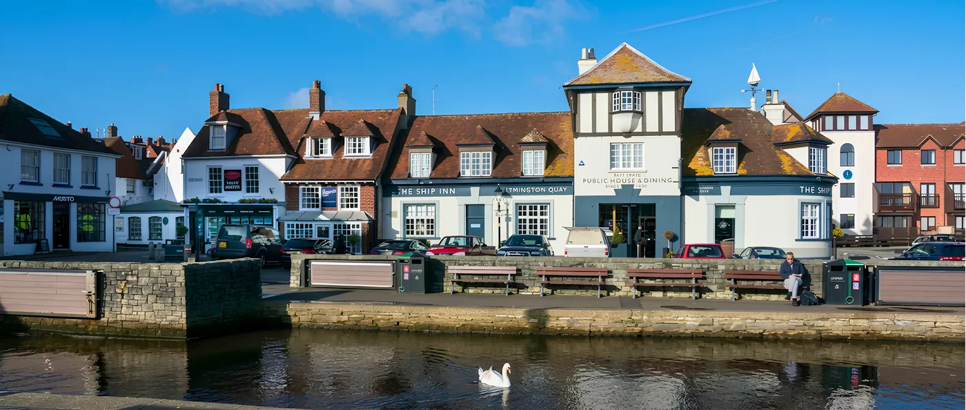 Taxis in Lymington, Hampshire