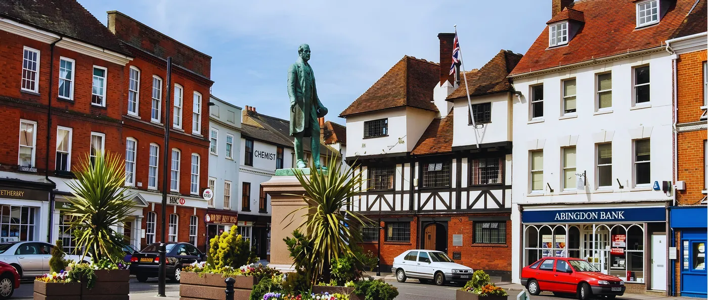 Taxis in Romsey, Hampshire